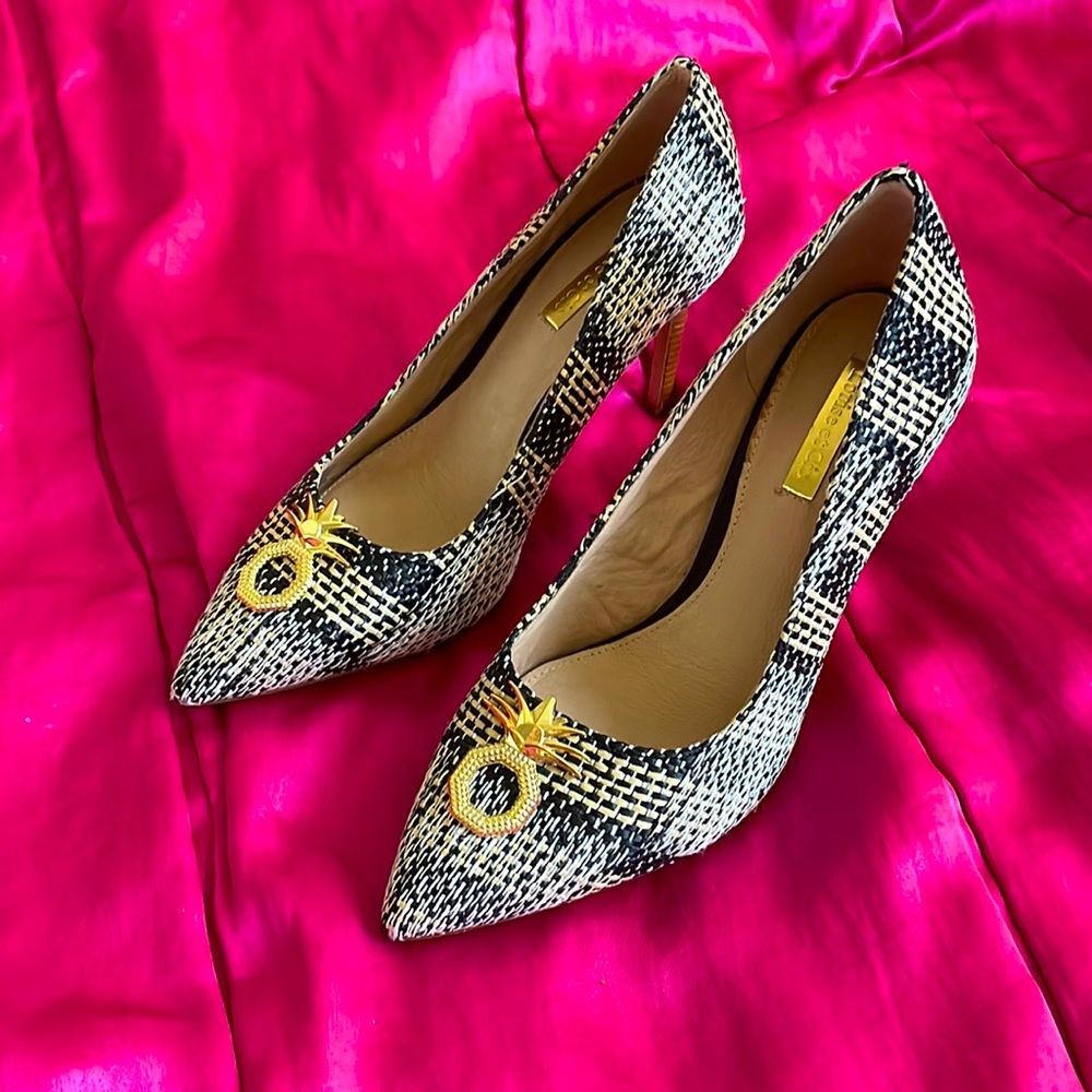 Gold Pineapple Heels ✨